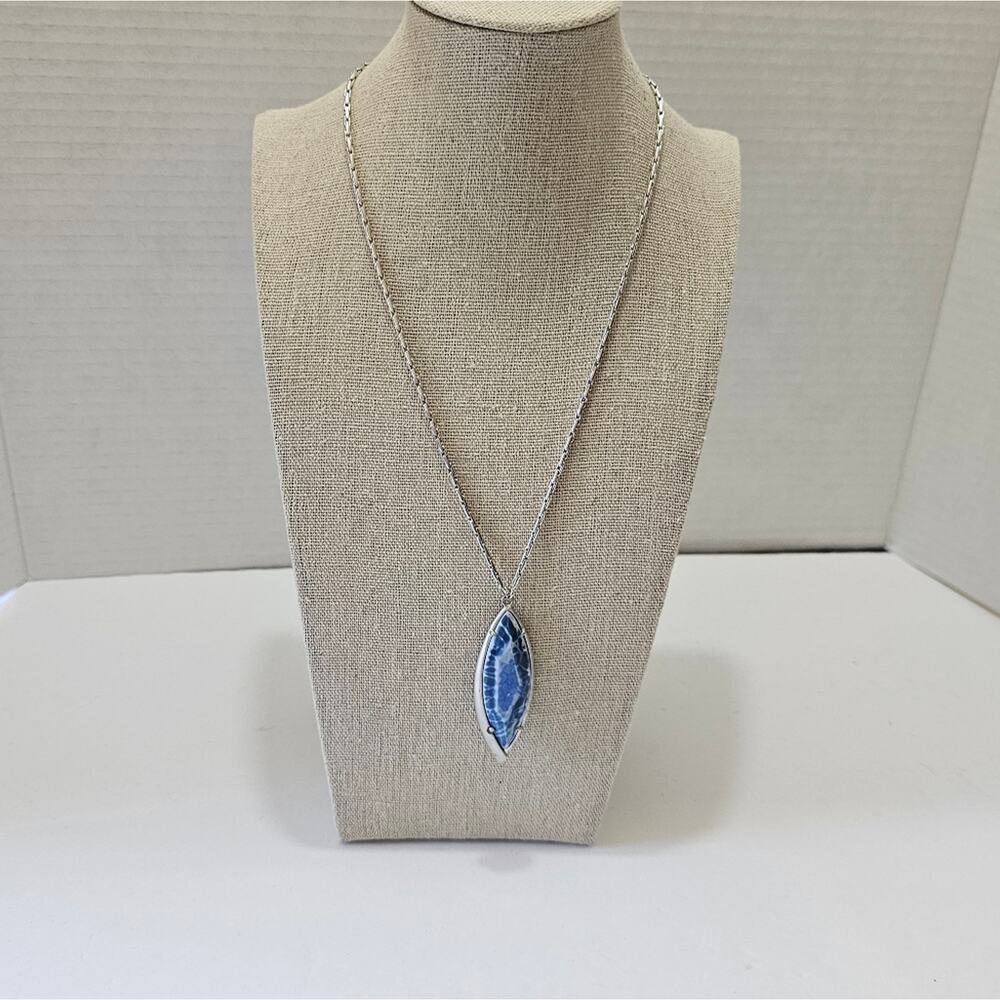 Kendra Scott Milla Blue Lapis? And Silver Plated Adjustable Necklace - Picture 6 of 9